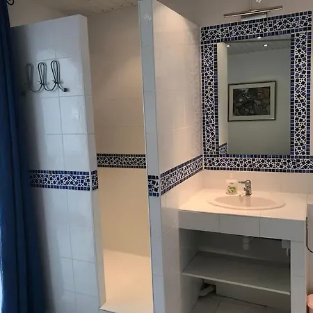 아파트 Naturiste Heliopolis